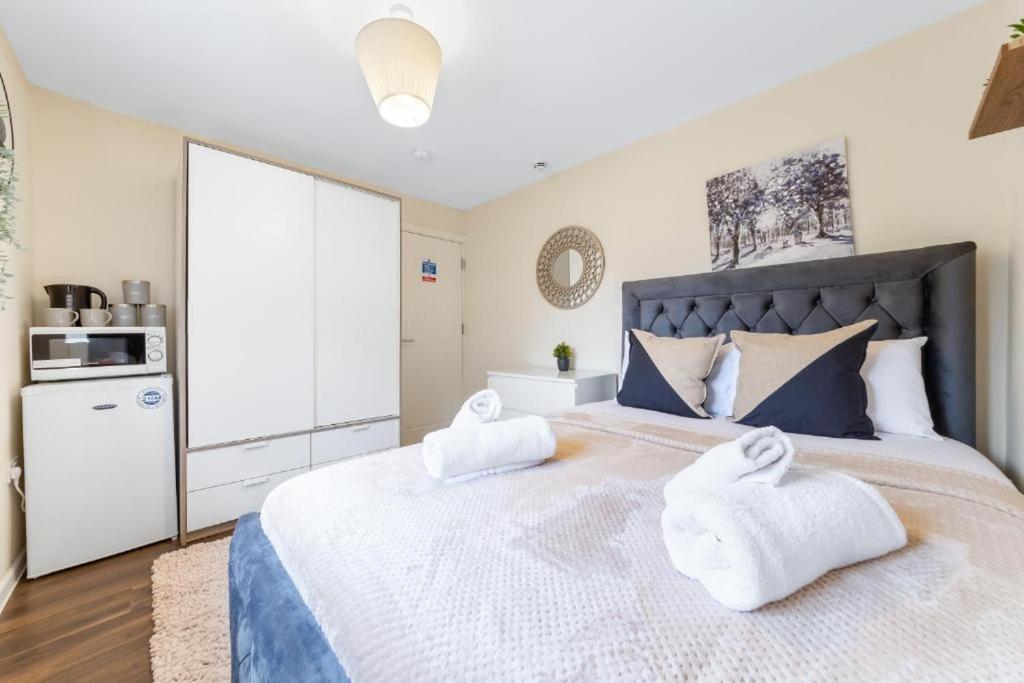 Twickenham Homes Isleworth Ngoại thất bức ảnh