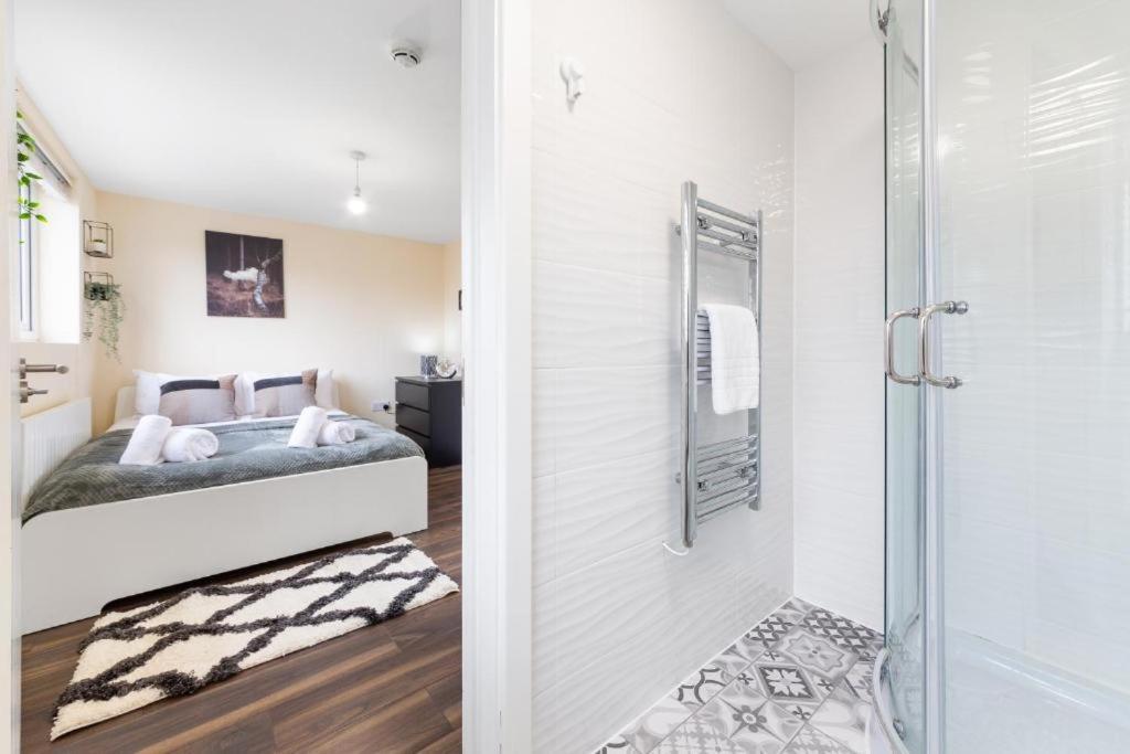 Twickenham Homes Isleworth Ngoại thất bức ảnh