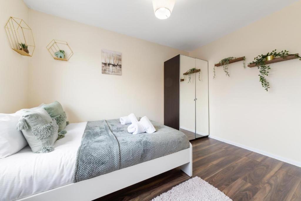 Twickenham Homes Isleworth Ngoại thất bức ảnh